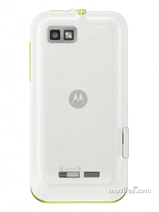 Imagen 2 Motorola DEFY XT535