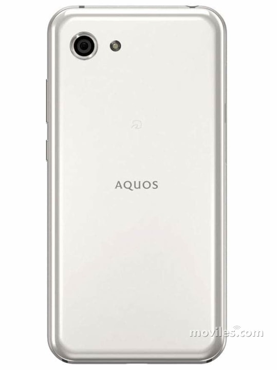 Imagen 9 Sharp Aquos R Compact