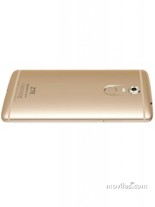 Imagen 7 ZTE Axon 7 mini