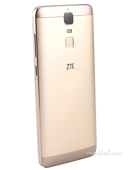 Imagen 4 ZTE Blade A610 Plus